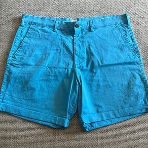 Mens Gap Blue Shorts, size 38, 10” inseam